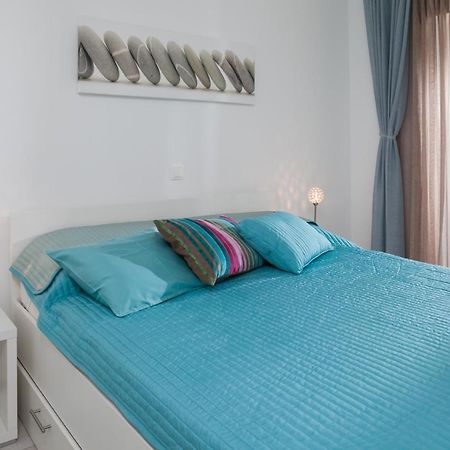 Apartment Bura 1 Макарська Екстер'єр фото